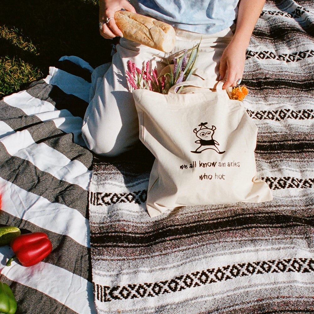 ARIES TOTE