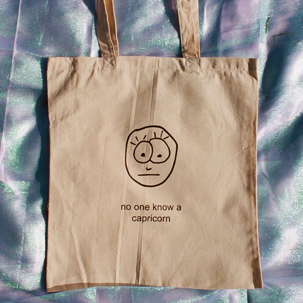CAPRICORN TOTE